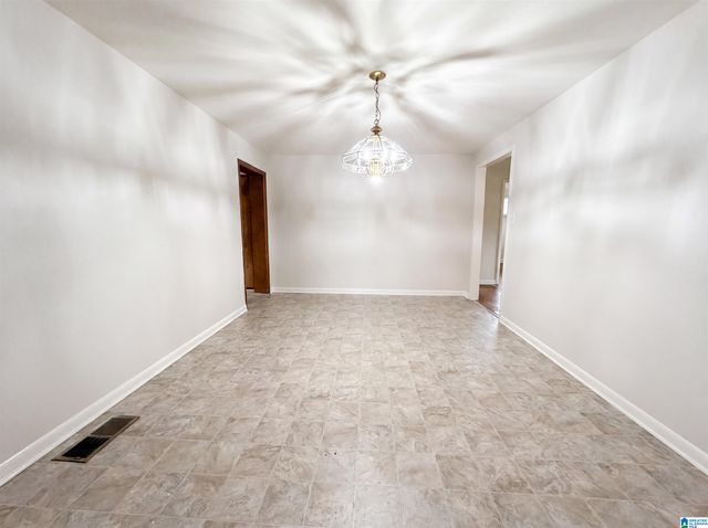 624 BELVIEW STREET, Bessemer, AL 35020