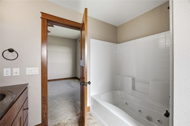 3482 Penny Lane, Marion, IA 52302