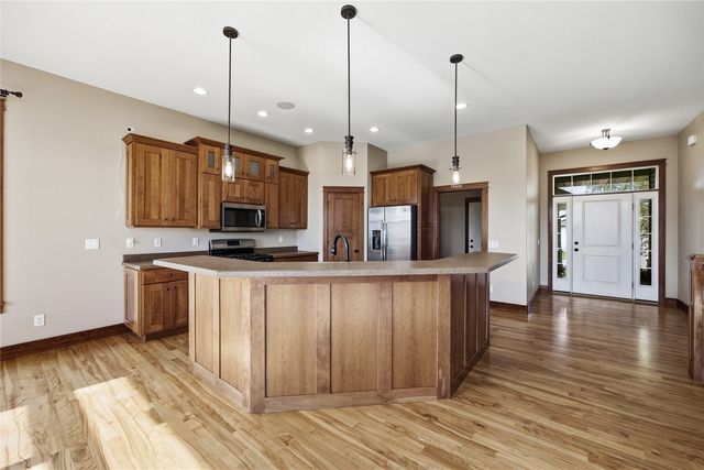 3482 Penny Lane, Marion, IA 52302
