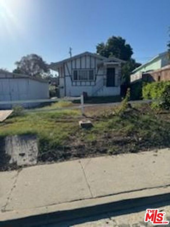 826 E 65th Street, Inglewood, CA 90302 — exterior