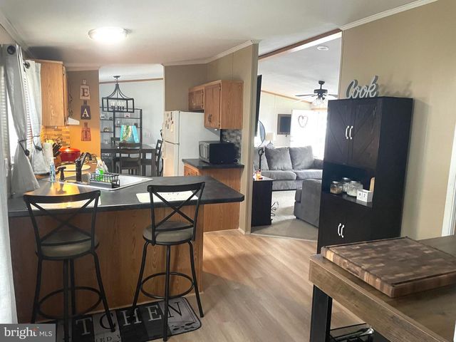47 MARATHON DR, Mantua, NJ 08051