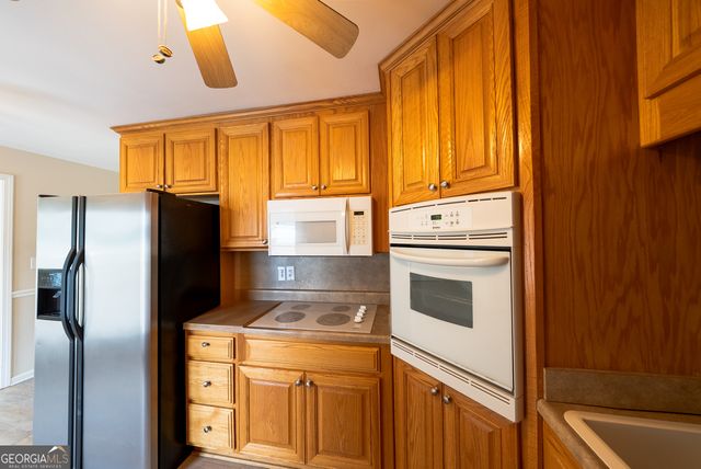 953 McCullough Road, Hampton, GA 30228