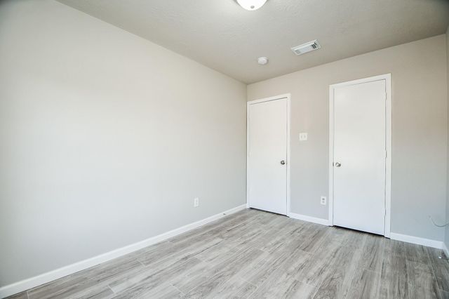 11659 Evesborough Drive, Houston, TX 77099