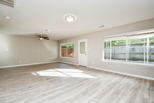 11659 Evesborough Drive, Houston, TX 77099
