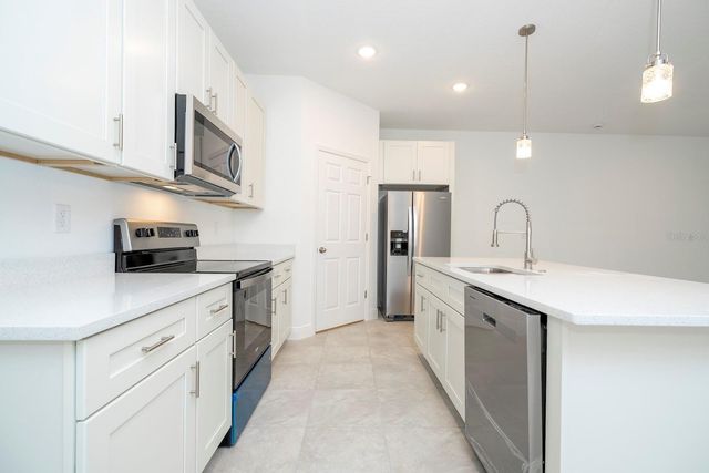 2216 SW 146TH LOOP, Ocala, FL 34473