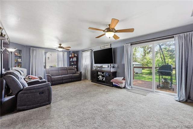 11 Thoreau Court, Tonawanda, NY 14150
