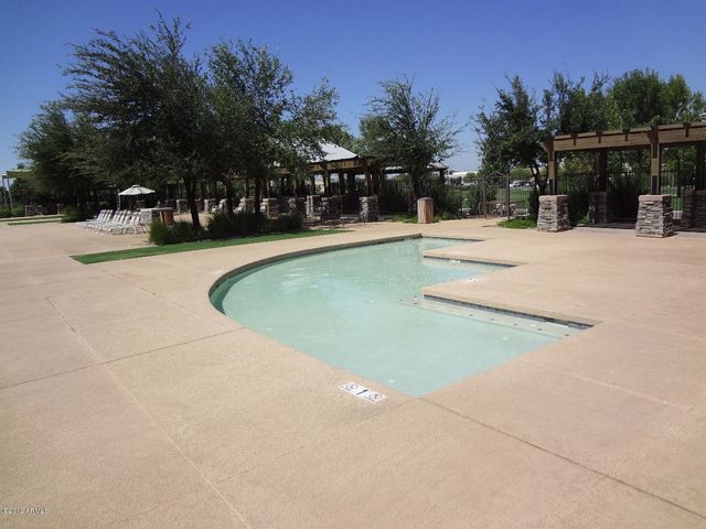4083 S Hemet Street, Gilbert, AZ 85297