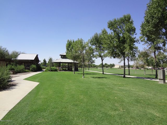 4083 S Hemet Street, Gilbert, AZ 85297