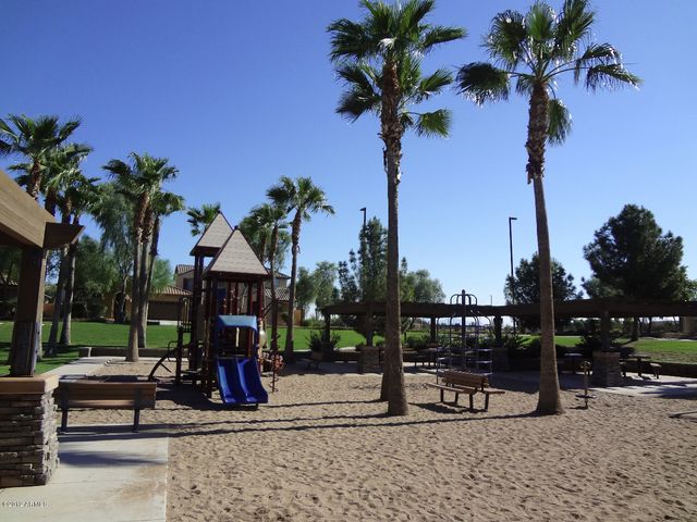 4083 S Hemet Street, Gilbert, AZ 85297