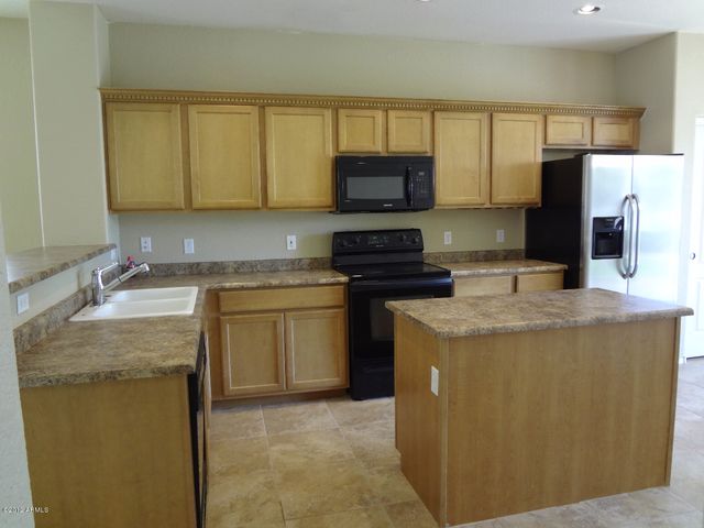 4083 S Hemet Street, Gilbert, AZ 85297