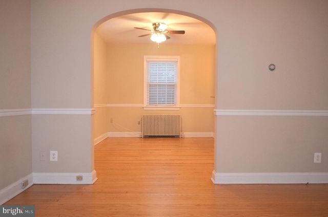 206 S COURTHOUSE RD, Arlington, VA 22204