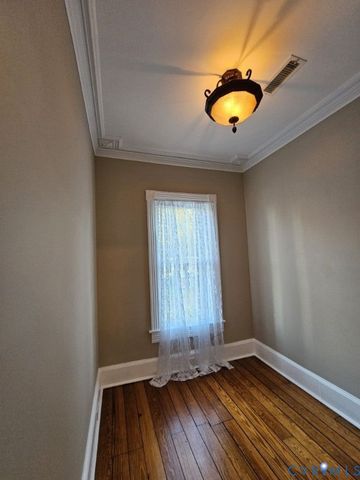 533 High St, Petersburg, VA 23803