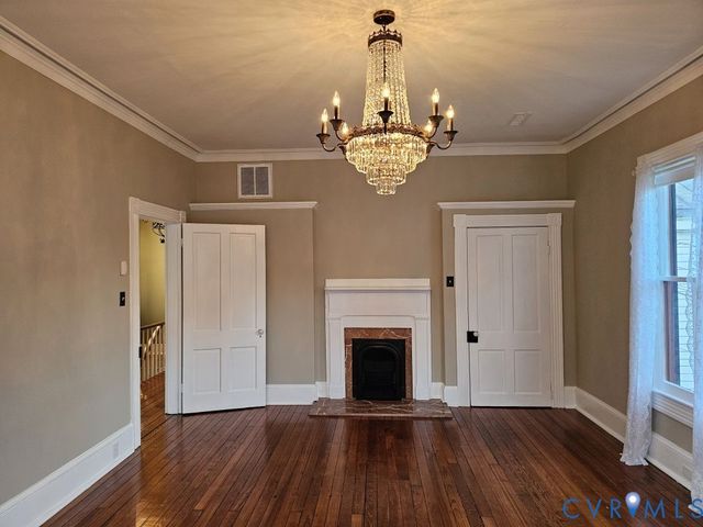 533 High St, Petersburg, VA 23803