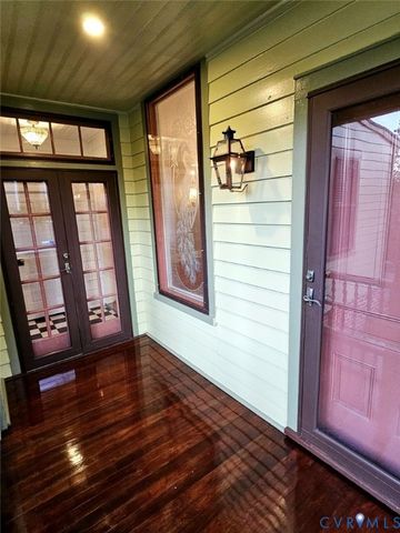 533 High St, Petersburg, VA 23803
