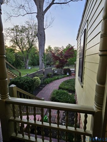 533 High St, Petersburg, VA 23803