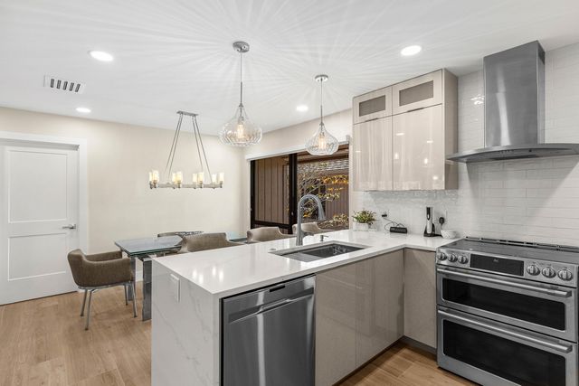 7116 Rain Forest Drive, Boca Raton, FL 33434