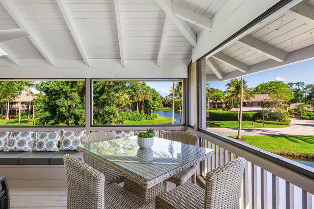 7116 Rain Forest Drive, Boca Raton, FL 33434