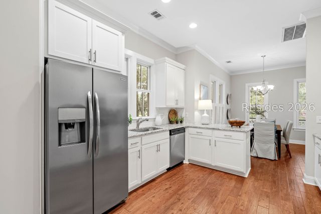611 Huguenin Dr, Beaufort, SC 29902