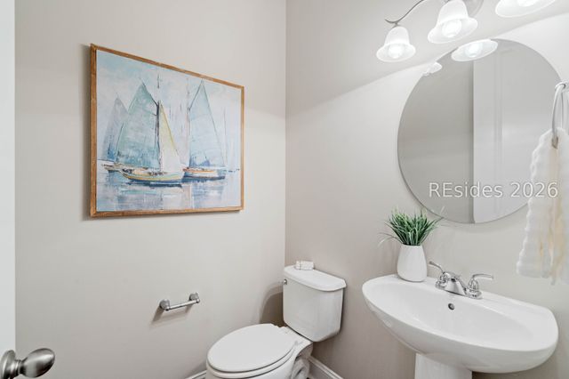 611 Huguenin Dr, Beaufort, SC 29902