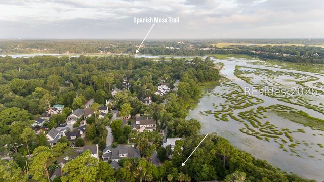 611 Huguenin Dr, Beaufort, SC 29902