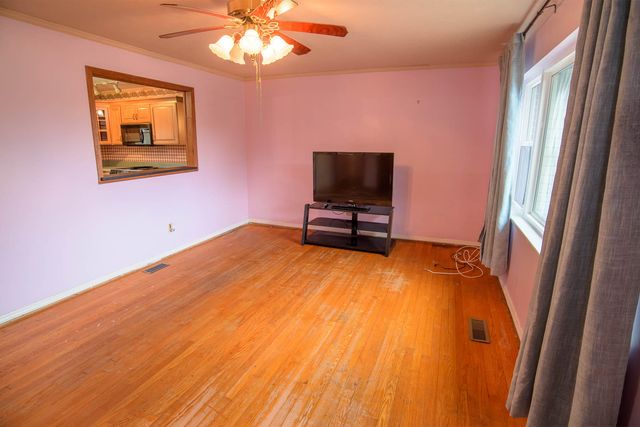 8228 Pine Ridge Road, Ooltewah, TN 37363