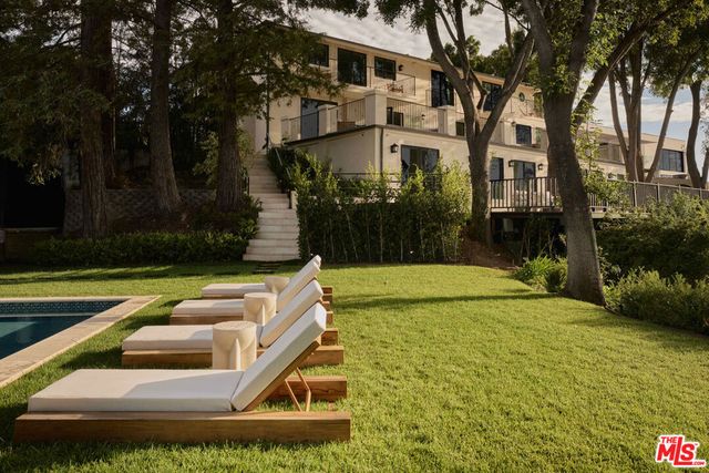 1900 Bel Air Road, Los Angeles, CA 90077