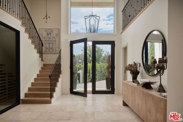 1900 Bel Air Road, Los Angeles, CA 90077