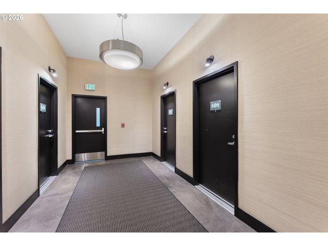 408 Nw 12TH Ave 608, Portland, OR 97209