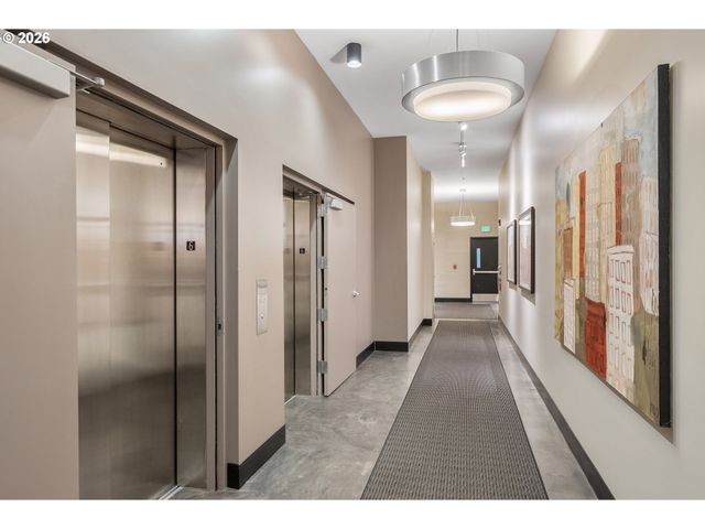 408 Nw 12TH Ave 608, Portland, OR 97209