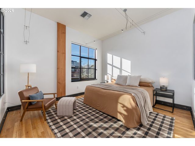 408 Nw 12TH Ave 608, Portland, OR 97209