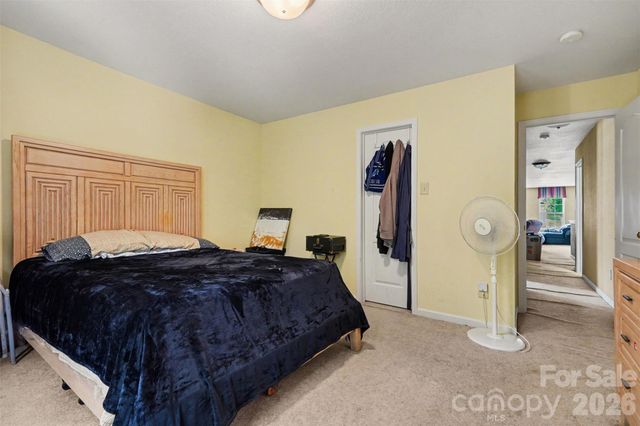 13933 Pinyon Pine Lane, Charlotte, NC 28215