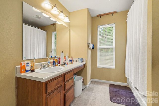 13933 Pinyon Pine Lane, Charlotte, NC 28215