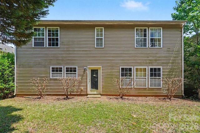13933 Pinyon Pine Lane, Charlotte, NC 28215