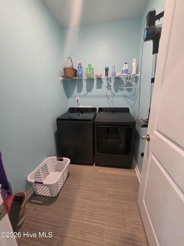 317 Laurel Lake Road, Salemburg, NC 28385