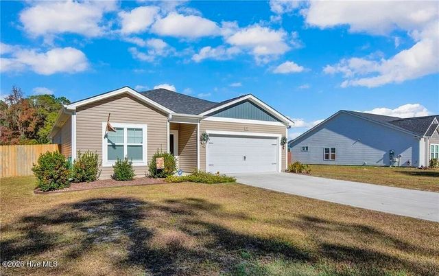 317 Laurel Lake Road, Salemburg, NC 28385