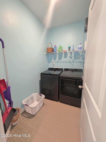 317 Laurel Lake Road, Salemburg, NC 28385