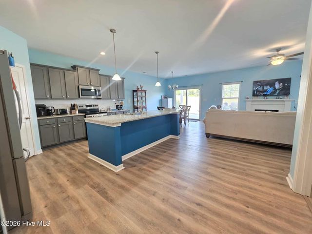 317 Laurel Lake Road, Salemburg, NC 28385