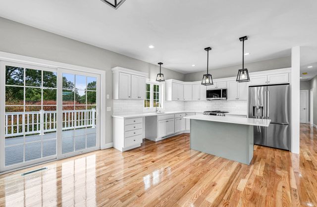 LOT 604 Grandview Ave, Ludlow, MA 01056