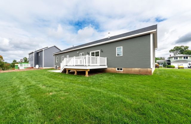 LOT 604 Grandview Ave, Ludlow, MA 01056