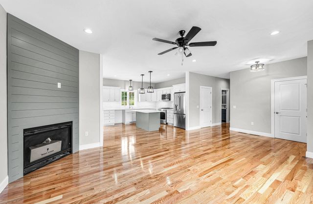 LOT 604 Grandview Ave, Ludlow, MA 01056