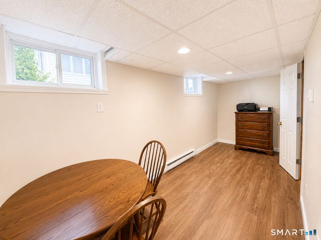 195 Montowese Avenue, North Haven, CT 06473
