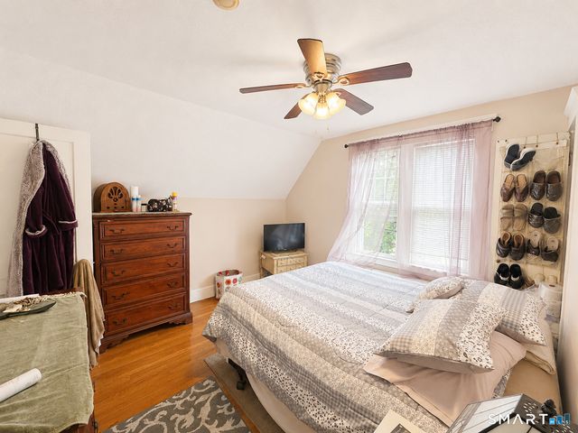 195 Montowese Avenue, North Haven, CT 06473