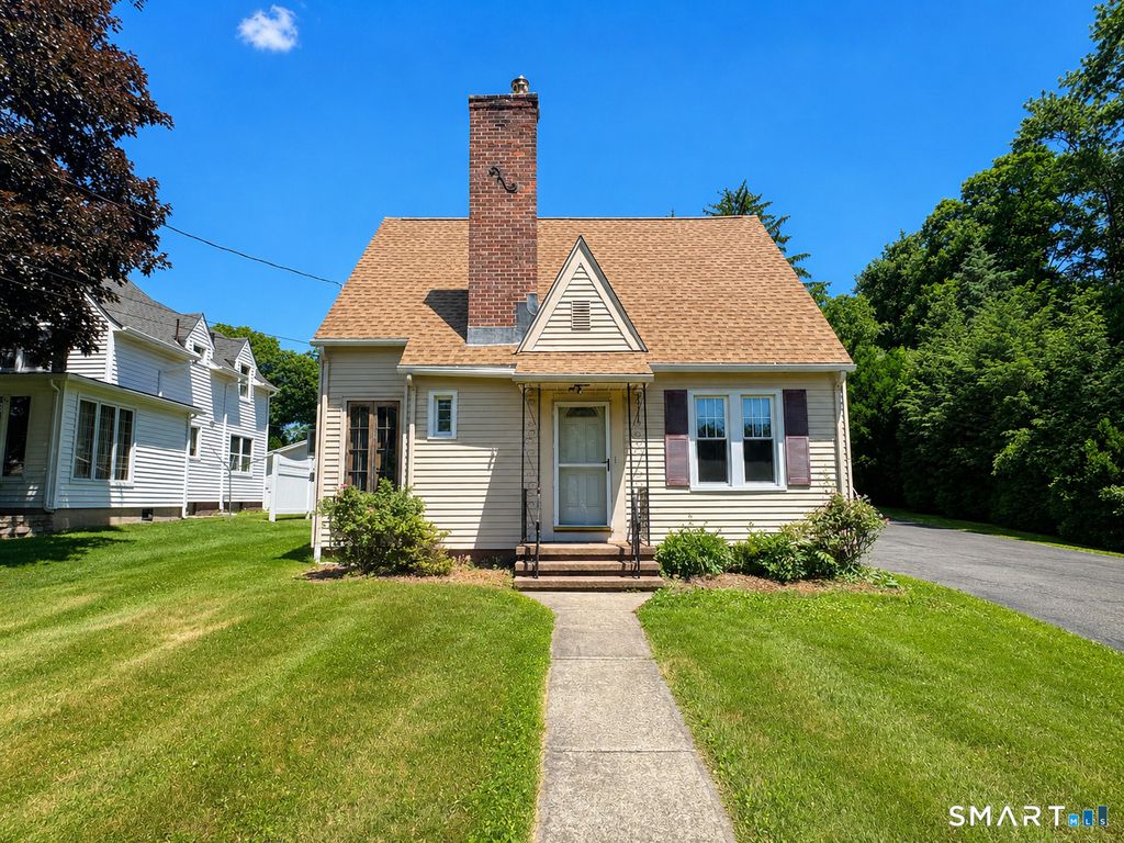 195 Montowese Avenue, North Haven, CT 06473