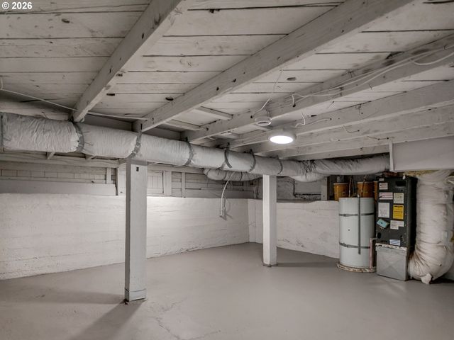 1634 Ne 74TH Ave, Portland, OR 97213