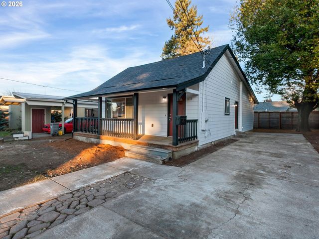 1634 Ne 74TH Ave, Portland, OR 97213