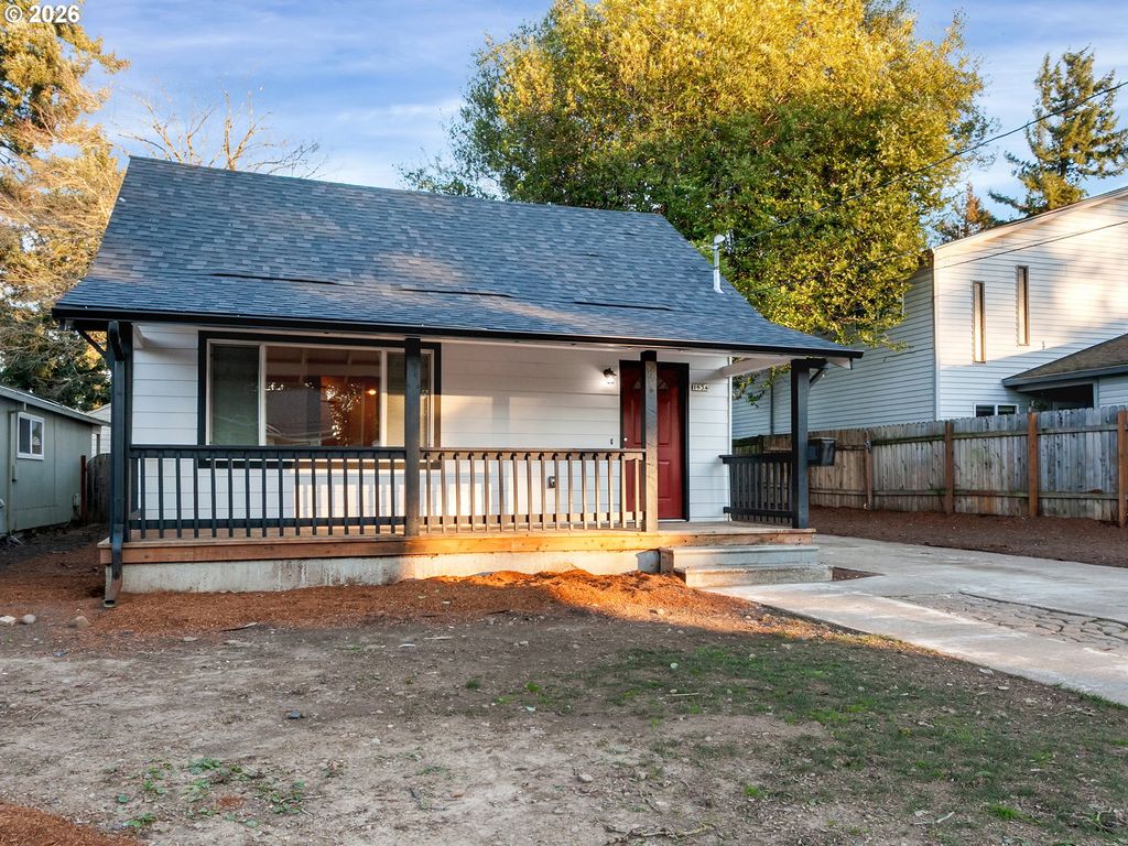 1634 Ne 74TH Ave, Portland, OR 97213