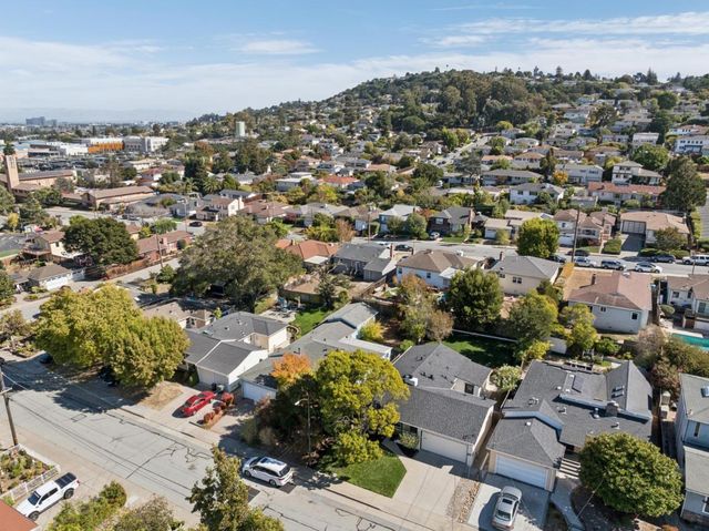 419 Voelker Drive, San Mateo, CA 94403
