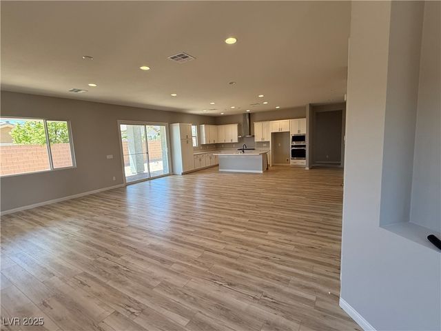 567 Jerry Bird Court, Las Vegas, NV 89123