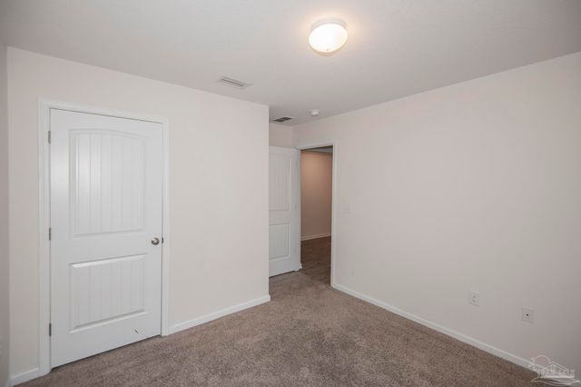 9490 Lutoo Ln, Pensacola, FL 32526