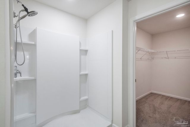 9490 Lutoo Ln, Pensacola, FL 32526